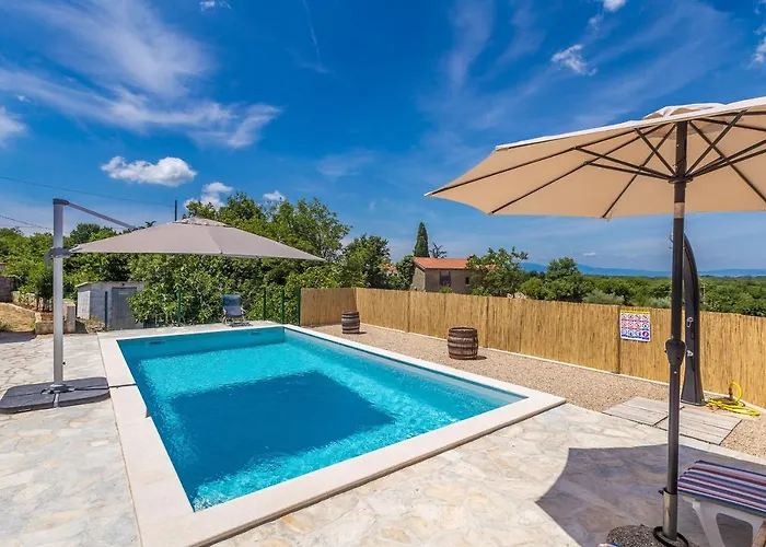 House Eden Rasopasno